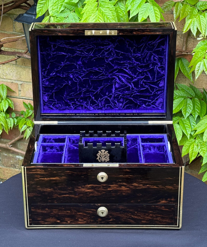 Front internal view of an Antique Jewellery Box in Coromandel, by Asprey.