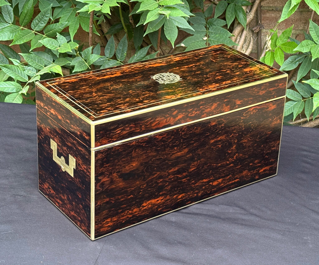 Rear right view of an antique jewellery box in coromandel, by William Lund.